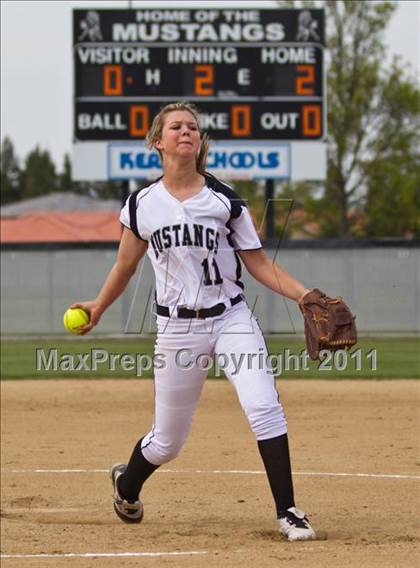 Thumbnail 1 in Bakersfield @ Stockdale photogallery.