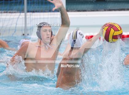 Thumbnail 2 in JSerra Catholic vs. Newport Harbor (CIF SoCal Regional Division 1 Final) photogallery.