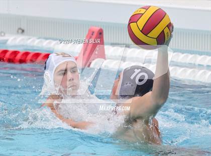 Thumbnail 3 in JSerra Catholic vs. Newport Harbor (CIF SoCal Regional Division 1 Final) photogallery.