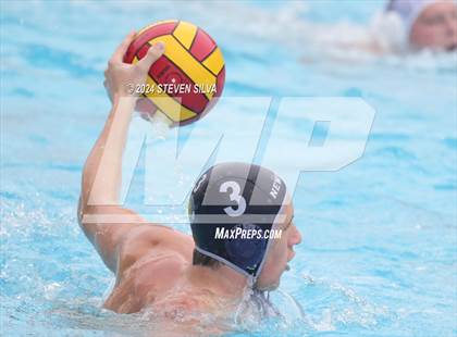 Thumbnail 3 in JSerra Catholic vs. Newport Harbor (CIF SoCal Regional Division 1 Final) photogallery.