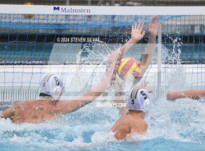 Thumbnail 3 in JSerra Catholic vs. Newport Harbor (CIF SoCal Regional Division 1 Final) photogallery.