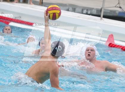 Thumbnail 3 in JSerra Catholic vs. Newport Harbor (CIF SoCal Regional Division 1 Final) photogallery.