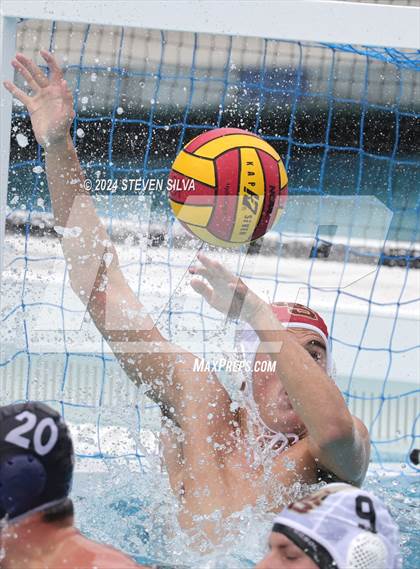 Thumbnail 2 in JSerra Catholic vs. Newport Harbor (CIF SoCal Regional Division 1 Final) photogallery.