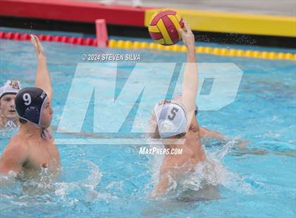 Thumbnail 2 in JSerra Catholic vs. Newport Harbor (CIF SoCal Regional Division 1 Final) photogallery.