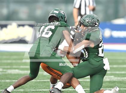Thumbnail 3 in McClymonds vs. Pacifica (CIF State D2-A Final) photogallery.