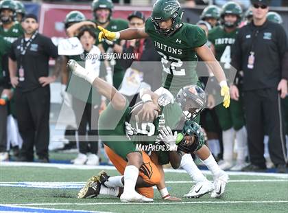 Thumbnail 2 in McClymonds vs. Pacifica (CIF State D2-A Final) photogallery.