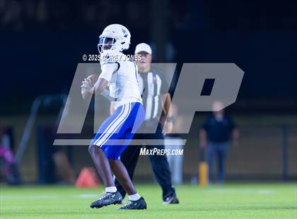 Thumbnail 3 in IMG Academy vs Central (MaxPreps Game of the Week) photogallery.