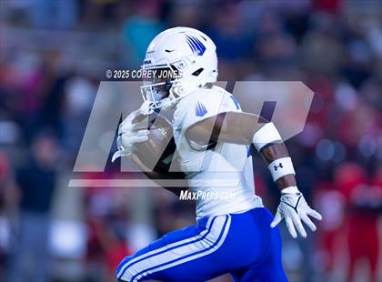 Thumbnail 3 in IMG Academy vs Central (MaxPreps Game of the Week) photogallery.