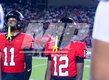 Thumbnail 2 in IMG Academy vs Central (MaxPreps Game of the Week) photogallery.