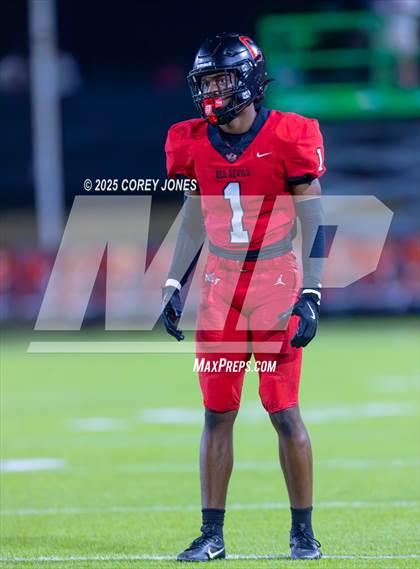 Thumbnail 1 in IMG Academy vs Central (MaxPreps Game of the Week) photogallery.