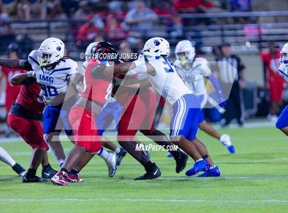 Thumbnail 1 in IMG Academy vs Central (MaxPreps Game of the Week) photogallery.