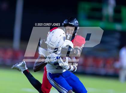Thumbnail 2 in IMG Academy vs Central (MaxPreps Game of the Week) photogallery.