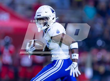 Thumbnail 1 in IMG Academy vs Central (MaxPreps Game of the Week) photogallery.