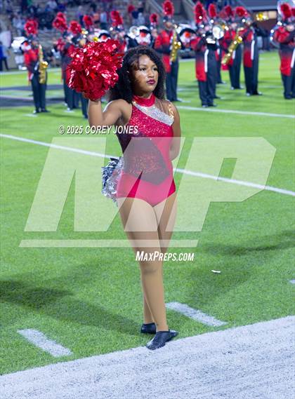 Thumbnail 3 in IMG Academy vs Central (MaxPreps Game of the Week) photogallery.