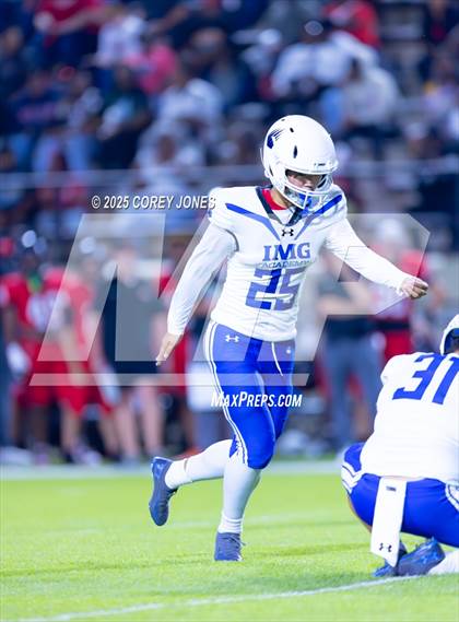 Thumbnail 3 in IMG Academy vs Central (MaxPreps Game of the Week) photogallery.