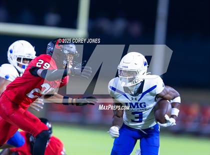 Thumbnail 1 in IMG Academy vs Central (MaxPreps Game of the Week) photogallery.