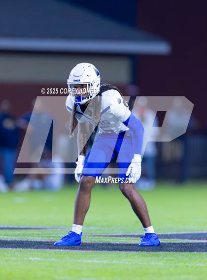 Thumbnail 1 in IMG Academy vs Central (MaxPreps Game of the Week) photogallery.