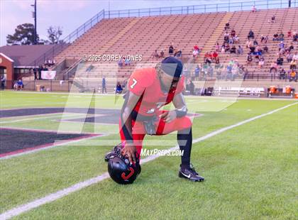 Thumbnail 3 in IMG Academy vs Central (MaxPreps Game of the Week) photogallery.