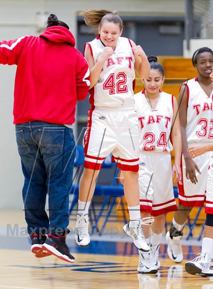Thumbnail 3 in Holmes @ Taft photogallery.