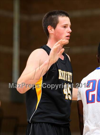 Thumbnail 1 in Washington vs. Bishop Montgomery (Sea Hawk Classic) photogallery.