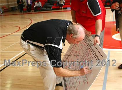 Thumbnail 2 in Washington vs. Bishop Montgomery (Sea Hawk Classic) photogallery.