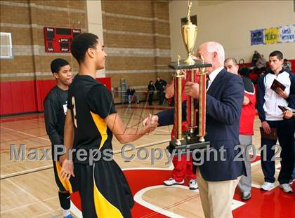 Thumbnail 3 in Washington vs. Bishop Montgomery (Sea Hawk Classic) photogallery.
