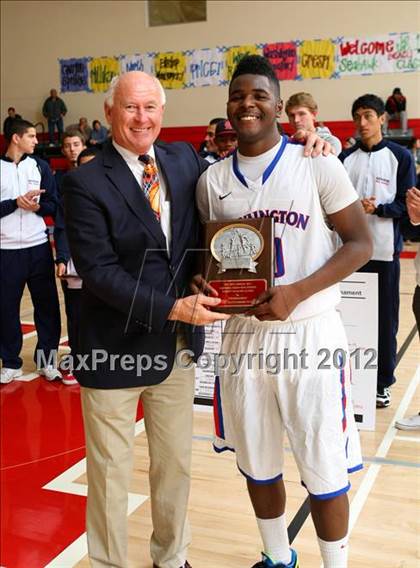 Thumbnail 1 in Washington vs. Bishop Montgomery (Sea Hawk Classic) photogallery.