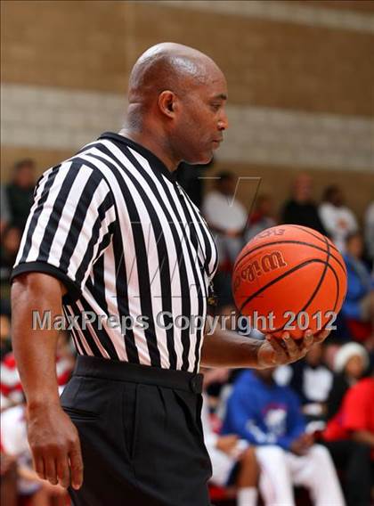 Thumbnail 1 in Washington vs. Bishop Montgomery (Sea Hawk Classic) photogallery.