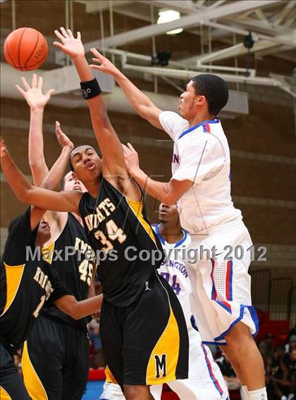 Thumbnail 3 in Washington vs. Bishop Montgomery (Sea Hawk Classic) photogallery.