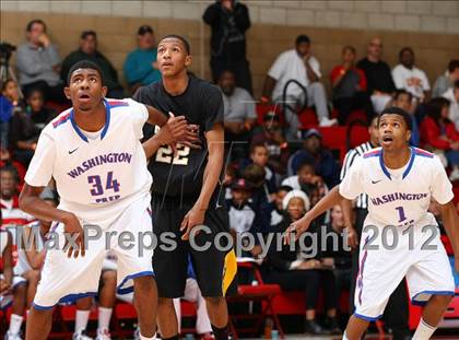 Thumbnail 1 in Washington vs. Bishop Montgomery (Sea Hawk Classic) photogallery.