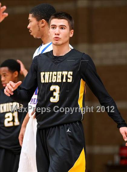 Thumbnail 1 in Washington vs. Bishop Montgomery (Sea Hawk Classic) photogallery.