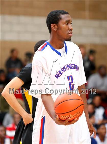 Thumbnail 3 in Washington vs. Bishop Montgomery (Sea Hawk Classic) photogallery.