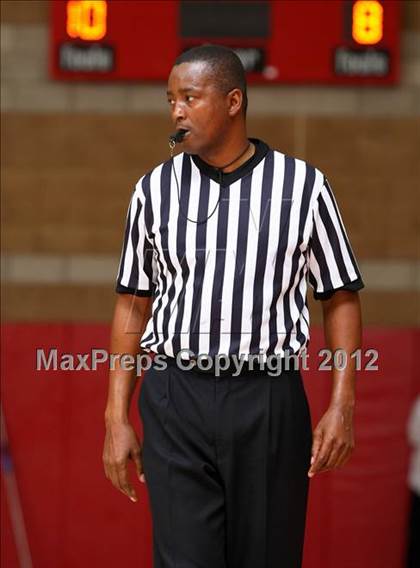Thumbnail 1 in Washington vs. Bishop Montgomery (Sea Hawk Classic) photogallery.