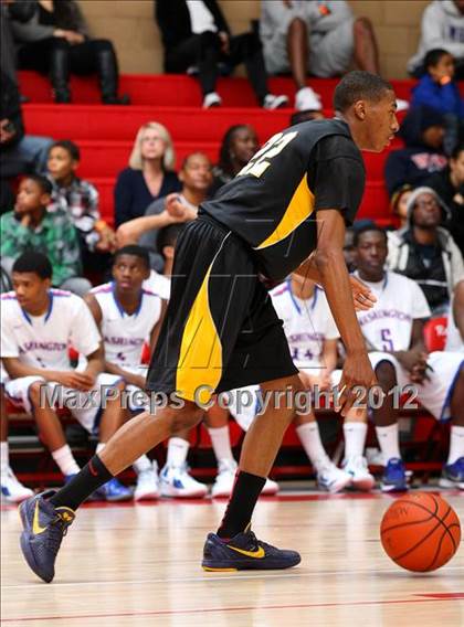 Thumbnail 1 in Washington vs. Bishop Montgomery (Sea Hawk Classic) photogallery.