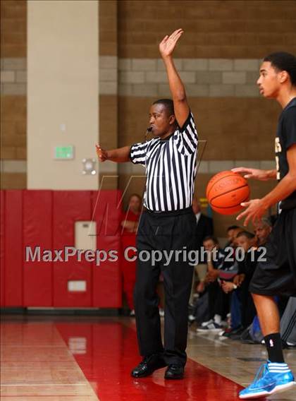 Thumbnail 3 in Washington vs. Bishop Montgomery (Sea Hawk Classic) photogallery.
