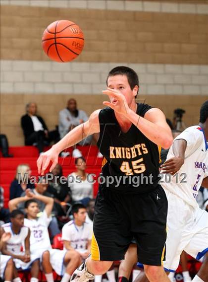 Thumbnail 2 in Washington vs. Bishop Montgomery (Sea Hawk Classic) photogallery.