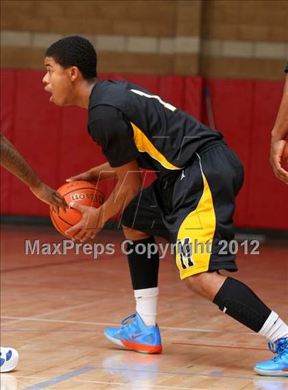 Thumbnail 3 in Washington vs. Bishop Montgomery (Sea Hawk Classic) photogallery.