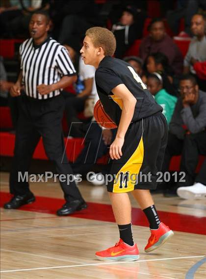 Thumbnail 3 in Washington vs. Bishop Montgomery (Sea Hawk Classic) photogallery.