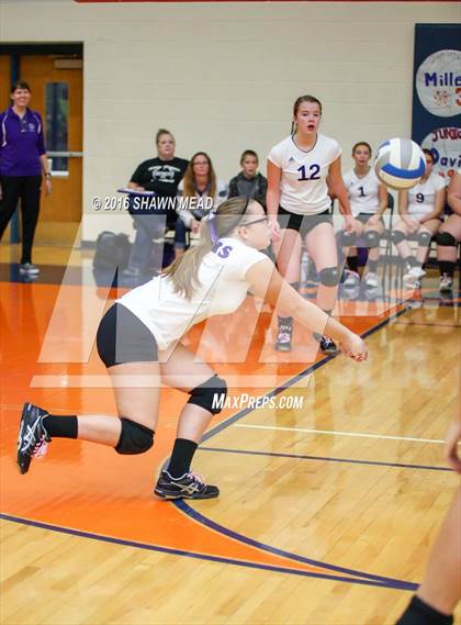 Thumbnail 3 in Lawrence vs. Decatur (SAC Tournament) photogallery.