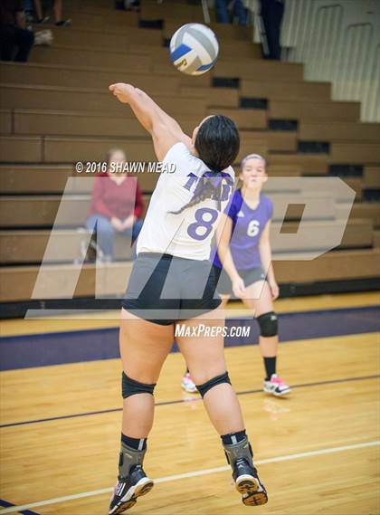 Thumbnail 1 in Lawrence vs. Decatur (SAC Tournament) photogallery.