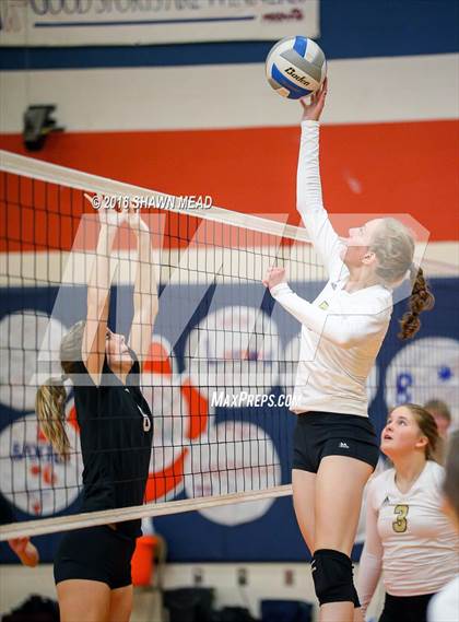 Thumbnail 2 in Lawrence vs. Decatur (SAC Tournament) photogallery.