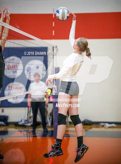 Thumbnail 1 in Lawrence vs. Decatur (SAC Tournament) photogallery.