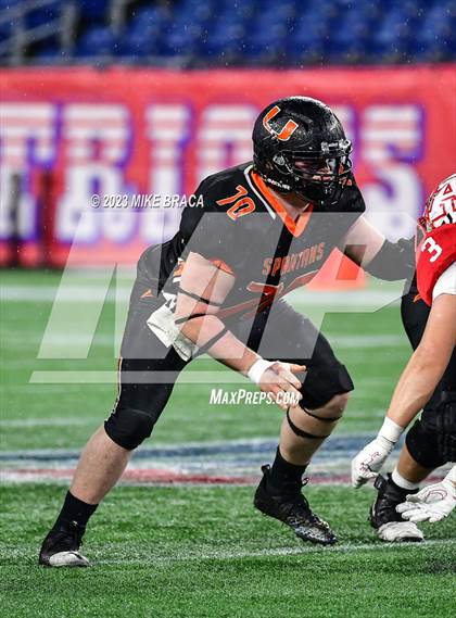 Thumbnail 1 in Amesbury vs Uxbridge (MIAA D7 Final) photogallery.