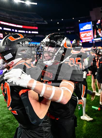 Thumbnail 2 in Amesbury vs Uxbridge (MIAA D7 Final) photogallery.