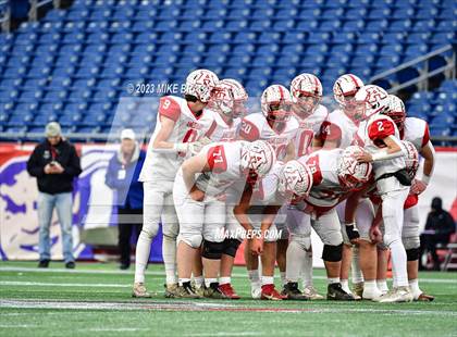 Thumbnail 2 in Amesbury vs Uxbridge (MIAA D7 Final) photogallery.