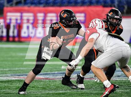 Thumbnail 2 in Amesbury vs Uxbridge (MIAA D7 Final) photogallery.