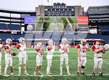 Thumbnail 1 in Amesbury vs Uxbridge (MIAA D7 Final) photogallery.