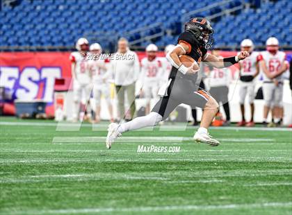 Thumbnail 1 in Amesbury vs Uxbridge (MIAA D7 Final) photogallery.