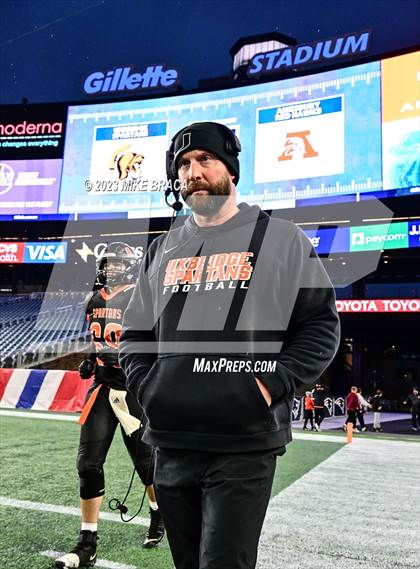 Thumbnail 3 in Amesbury vs Uxbridge (MIAA D7 Final) photogallery.