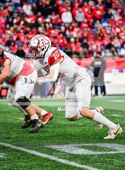 Thumbnail 3 in Amesbury vs Uxbridge (MIAA D7 Final) photogallery.